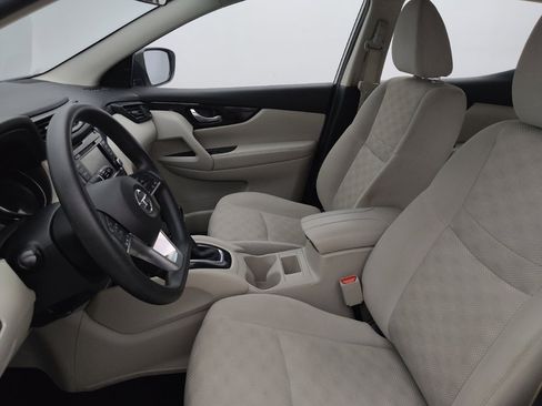 Used 2019 Nissan Rogue Sport SV FWD image 17