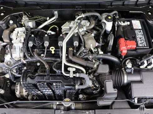 Used 2023 Nissan Altima 2.5 SV FWD image 23