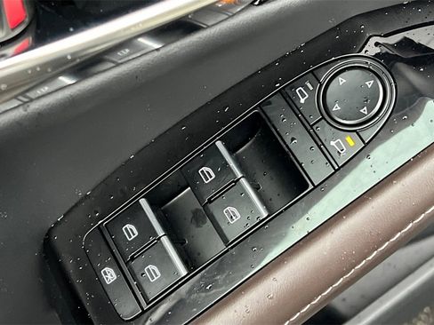 Certified 2025 MAZDA CX-30 AWD 2.5 S w/ Premium Package image 14