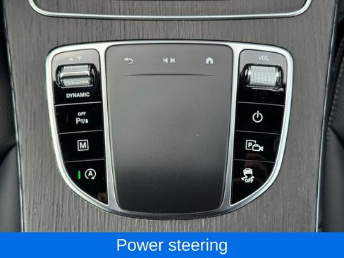 Used 2022 Mercedes-Benz GLC 300 4MATIC image 25