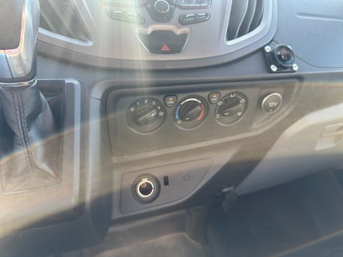 Used 2019 Ford Transit 250 148 High Roof Extended RWD image 30