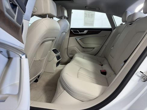 Used 2023 Audi A7 3.0T Premium Plus w/ Premium Plus image 7