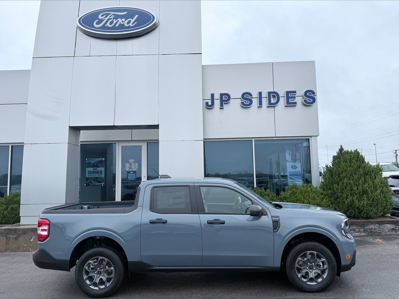 New 2026 Ford Maverick XLT w/ 4K Tow Package AWD/4WD image 4