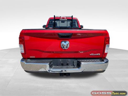Used 2020 RAM 3500 Tradesman w/ Chrome Appearance Group AWD/4WD image 4