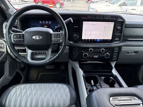 Used 2024 Ford F250 Limited image 22
