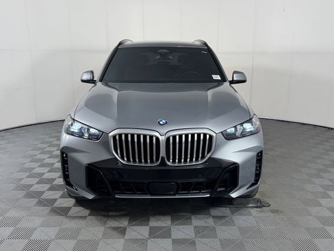 Used 2024 BMW X5 sDrive40i w/ M Sport Package RWD image 6