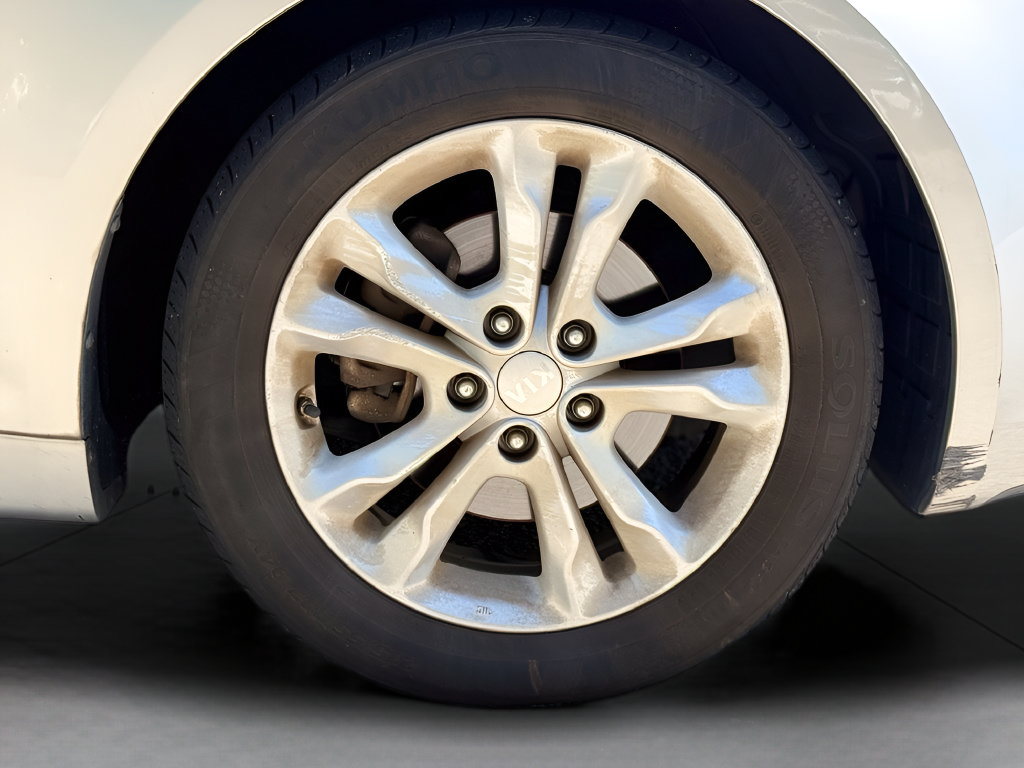 Used 2013 Kia Optima EX FWD image 15