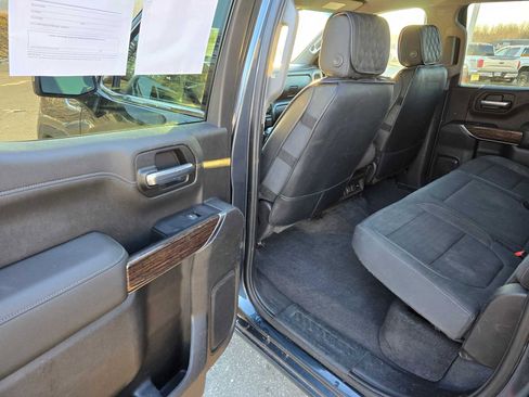 Used 2019 GMC Sierra 1500 SLE image 15