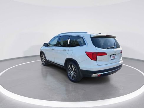 Used 2016 Honda Pilot Elite image 6