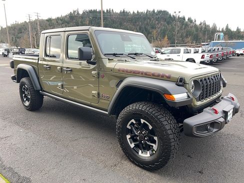 New 2026 Jeep Gladiator Rubicon w/ Safety Group image 3