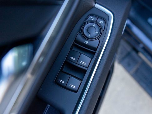 New 2025 GMC Sierra 1500 Elevation w/ Elevation Premium Package image 16