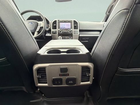 Used 2020 Ford F150 Lariat w/ Equipment Group 502A Luxury AWD/4WD image 31