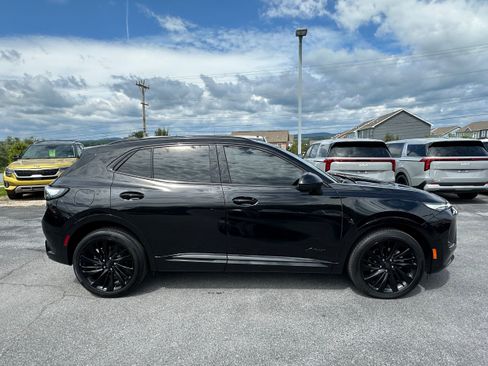 Used 2024 Buick Envision Avenir AWD/4WD image 4