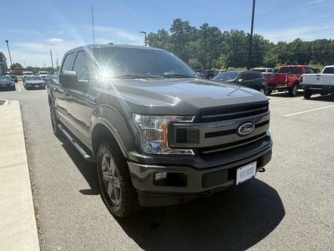 Used 2018 Ford F150 XLT w/ Equipment Group 302A Luxury AWD/4WD image 8