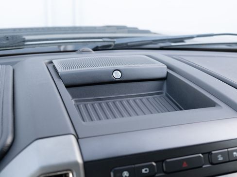 Used 2020 Ford F150 Raptor w/ Equipment Group 802A Luxury image 5