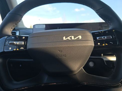 New 2026 Kia Sorento LX image 27