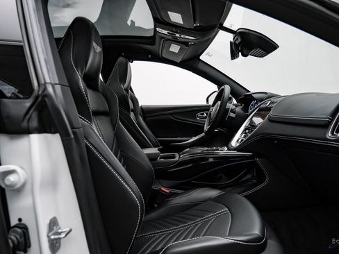 Used 2023 Aston Martin DBX 707 image 38