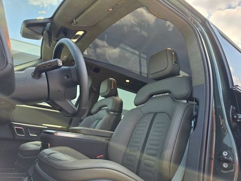 Used 2023 Rivian R1S Launch Edition AWD/4WD image 25
