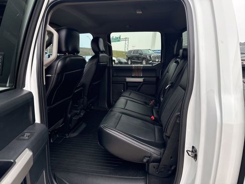 Used 2020 Ford F150 Lariat image 10