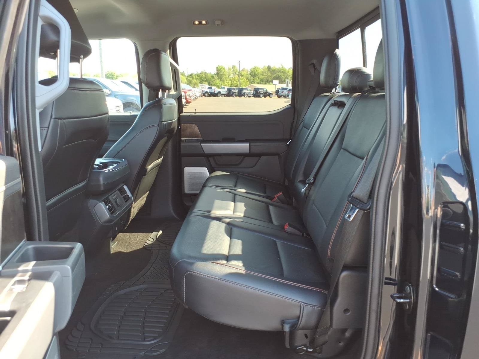 Used 2021 Ford F150 Lariat w/ Equipment Group 502A High AWD/4WD image 14