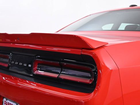 Used 2022 Dodge Challenger GT image 11