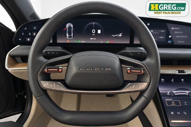 Used 2024 Lucid Air Touring AWD/4WD image 13