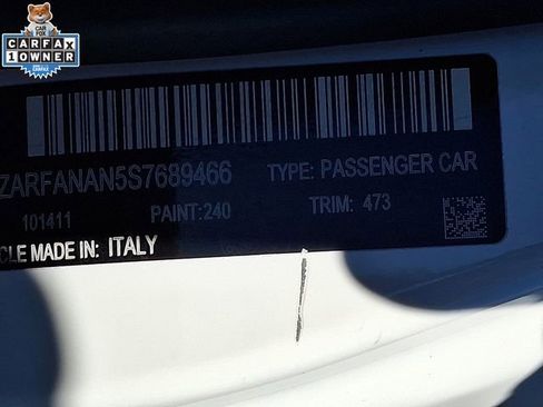 Used 2025 Alfa Romeo Giulia AWD image 30