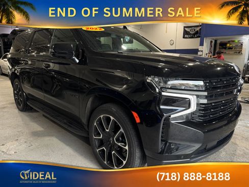 Used 2022 Chevrolet Suburban RST w/ Luxury Package AWD/4WD image 1