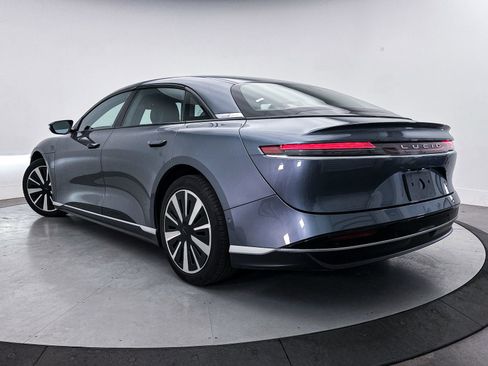 Used 2024 Lucid Air Pure RWD image 2