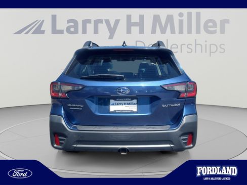Used 2020 Subaru Outback AWD/4WD image 4