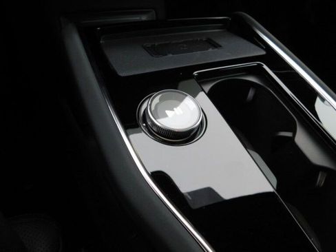 New 2025 Polestar Polestar 3 Long Range Dual Motor Performa image 15