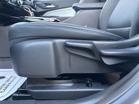 New 2026 Chevrolet Trax LT w/ Driver Confidence Package image 14