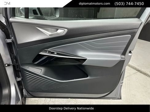 Used 2024 Volkswagen ID.4 Pro S image 26