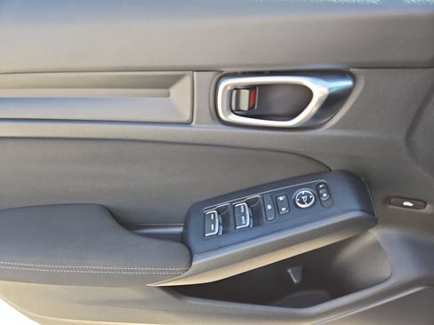 Used 2025 Honda Civic Sport image 16