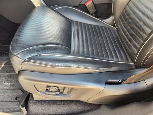 Used 2023 Land Rover Discovery HSE R-Dynamic image 24