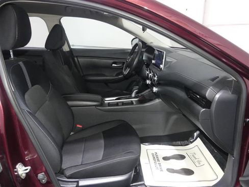 Used 2021 Nissan Sentra SV image 22