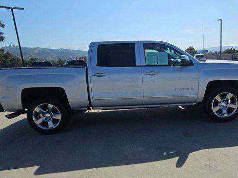 Used 2017 Chevrolet Silverado 1500 LT w/ All Star Edition RWD image 9