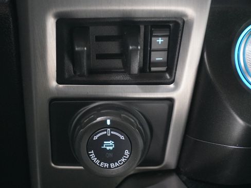 Used 2020 Ford F350 Platinum image 23