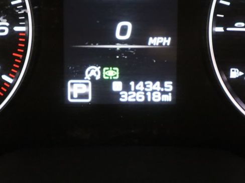 Used 2024 Subaru Outback Limited XT AWD/4WD image 37