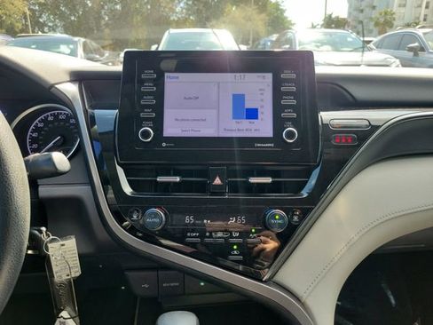 Used 2023 Toyota Camry LE image 18