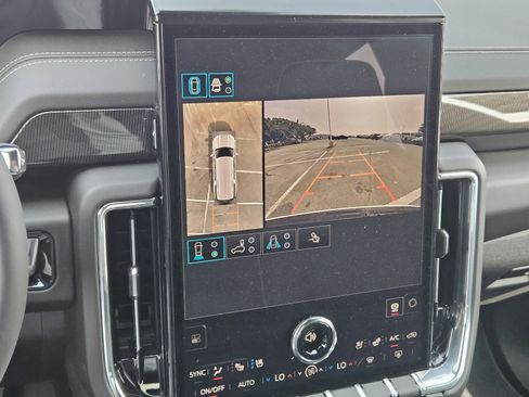 New 2026 GMC Yukon XL Elevation w/ Elevation Premium Package RWD image 13