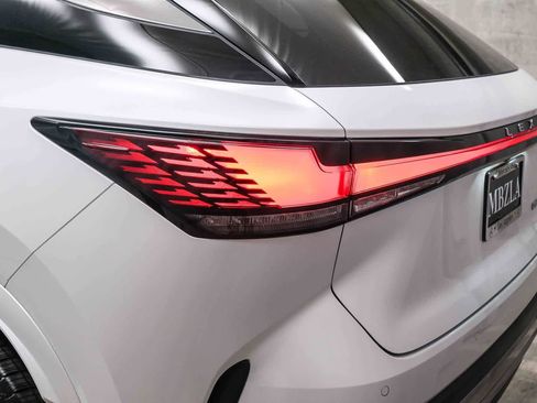 Used 2023 Lexus RX 350 FWD image 5