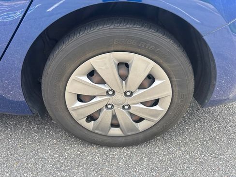 Used 2019 Kia Rio S FWD image 11