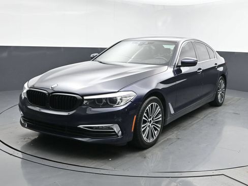 Used 2018 BMW 530i xDrive AWD/4WD image 1