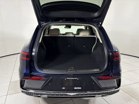 New 2026 Genesis GV70 2.5T Select AWD/4WD image 21