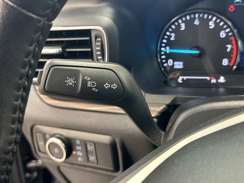 Used 2024 Ford Explorer Limited AWD/4WD image 38