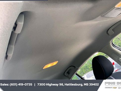 Used 2024 Nissan Sentra SV FWD image 16