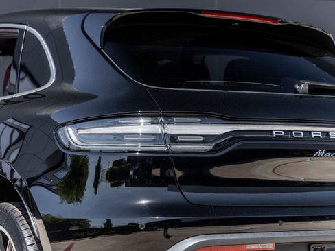 New 2026 Porsche Macan S image 13