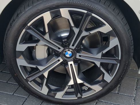 New 2026 BMW 330i Sedan w/ Premium Package image 11