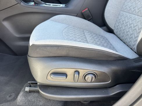 Used 2024 Chevrolet Equinox LS w/ LS Convenience Package FWD image 16